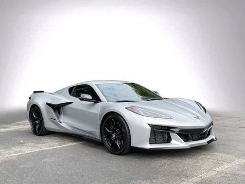 Blade Silver Metallic 2026 Chevrolet Corvette 1LZ