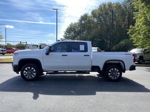 2023 Chevrolet Silverado 2500 Custom