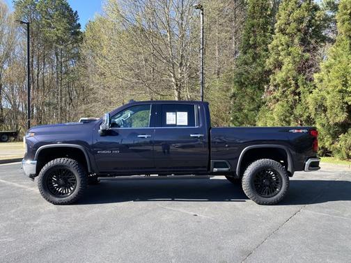 2024 Chevrolet Silverado 2500 LTZ