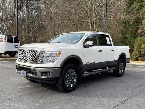 2018 Nissan Titan Platinum Reserve