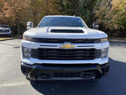 2024 Chevrolet Silverado 2500 Custom