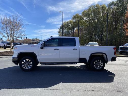 2024 Chevrolet Silverado 2500 Custom