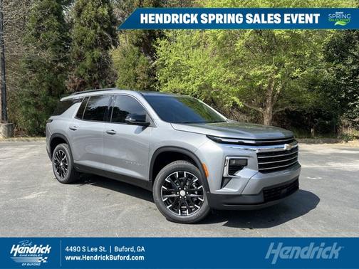 Sterling Gray Metallic 2026 Chevrolet Traverse FWD LT