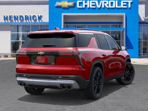 2026 Chevrolet Traverse FWD LT
