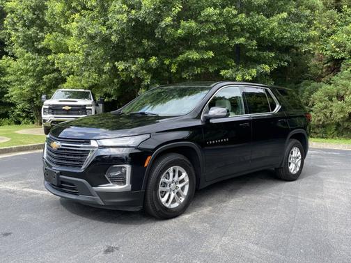 2022 Chevrolet Traverse LS