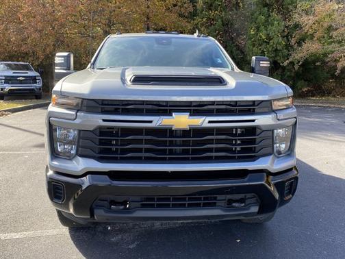 2024 Chevrolet Silverado 2500 Custom