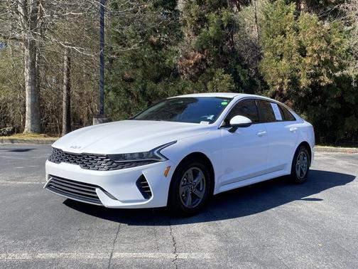 2022 Kia K5 LX