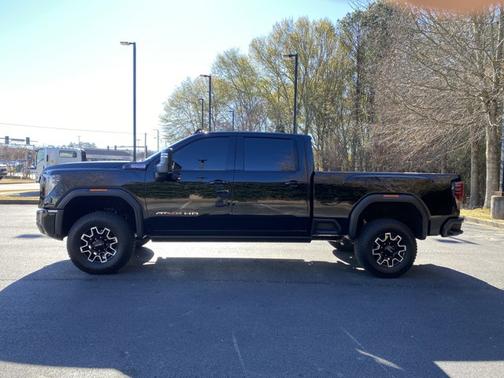 2024 GMC Sierra 2500 AT4X