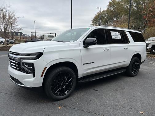 2026 Chevrolet Suburban LT