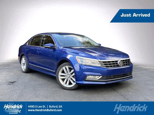 2017 Volkswagen Passat V6 SEL Premium