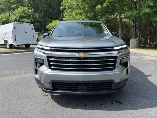 2025 Chevrolet Traverse FWD LT