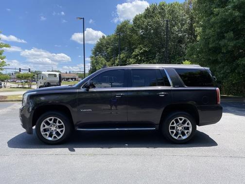 Iridium Metallic 2016 GMC Yukon SLT