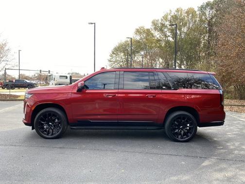 2024 Cadillac Escalade ESV 4WD Sport