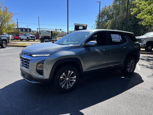 2026 Chevrolet Equinox FWD LT