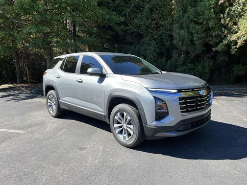 2026 Chevrolet Equinox FWD LT