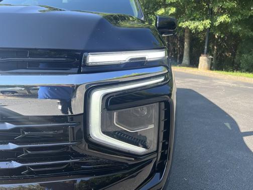 2025 Chevrolet Tahoe LS
