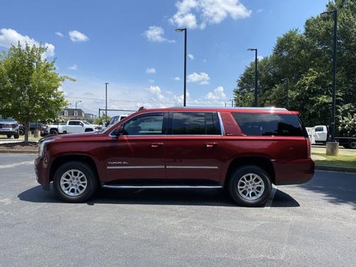 2019 GMC Yukon XL SLT