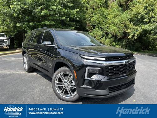 2025 Chevrolet Traverse FWD LT