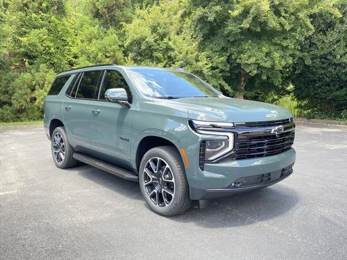 2025 Chevrolet Tahoe RST