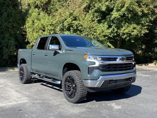 2026 Chevrolet Silverado 1500 1LT