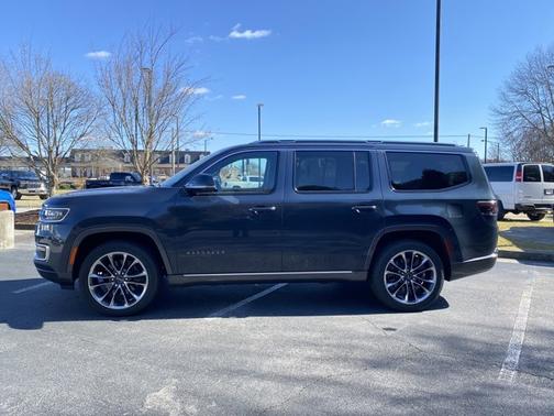 2022 Jeep Wagoneer Series III