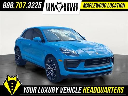 2022 Porsche Macan Base