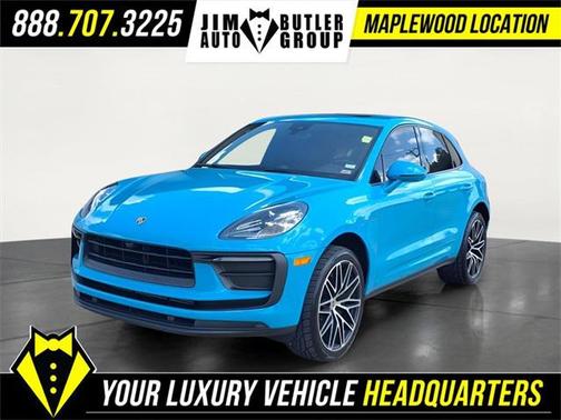 2022 Porsche Macan Base
