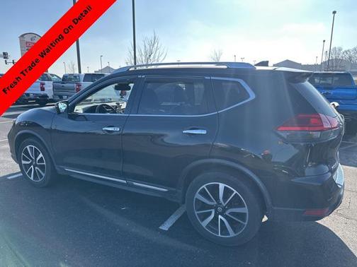 2017 Nissan Rogue SL