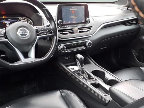 2021 Nissan Altima SR FWD