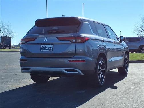 2024 Mitsubishi Outlander 