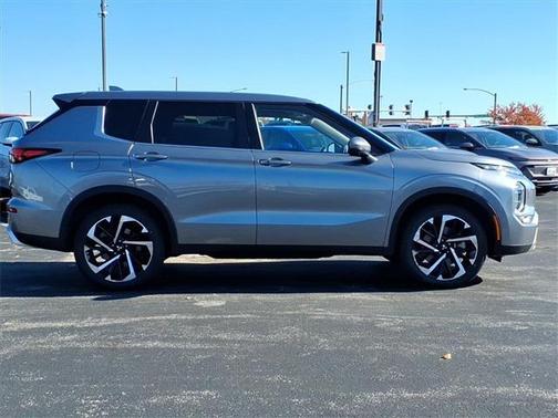 2024 Mitsubishi Outlander 