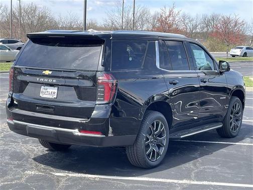 2025 Chevrolet Tahoe LS
