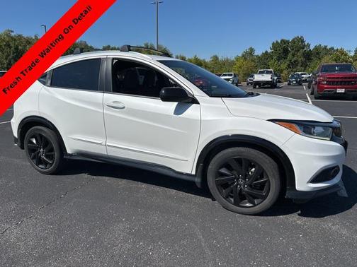 2022 Honda HR-V AWD Sport