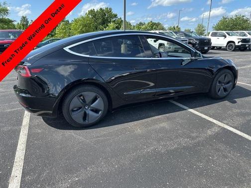 2019 Tesla Model 3 Standard Range