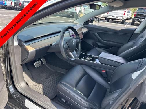 2019 Tesla Model 3 Standard Range