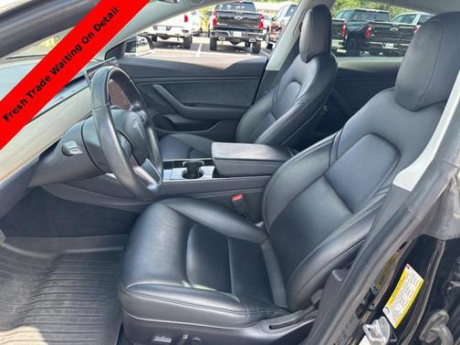 2019 Tesla Model 3 Standard Range