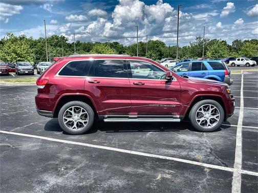 2018 Jeep Grand Cherokee Sterling Edition