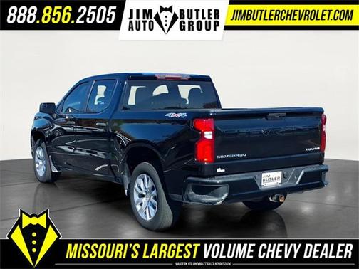 2022 Chevrolet Silverado 1500 Custom