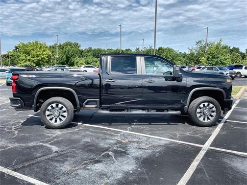 2023 Chevrolet Silverado 2500 Custom