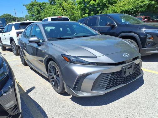 Heavy Metal 2025 Toyota Camry SE