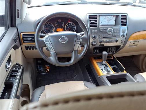 2015 Nissan Armada Platinum