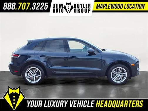 2022 Porsche Macan Base