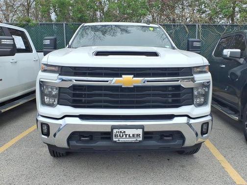 Summit White 2025 Chevrolet Silverado 2500 LT