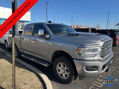 2023 RAM 2500 Laramie Crew Cab 4x4 6'4' Box