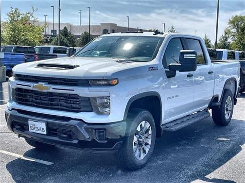 2025 Chevrolet Silverado 2500 Custom