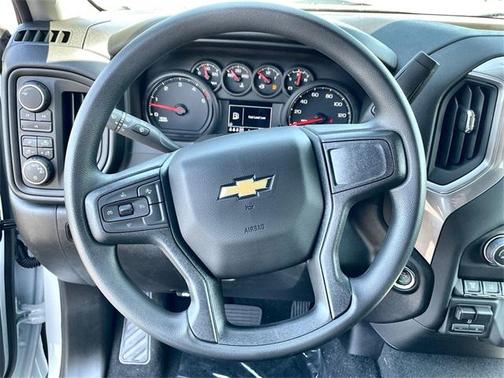 2025 Chevrolet Silverado 2500 Custom