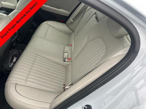 2023 Genesis G70 2.0T AWD