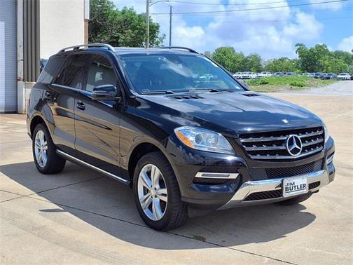 2015 Mercedes-Benz M-Class 4MATIC