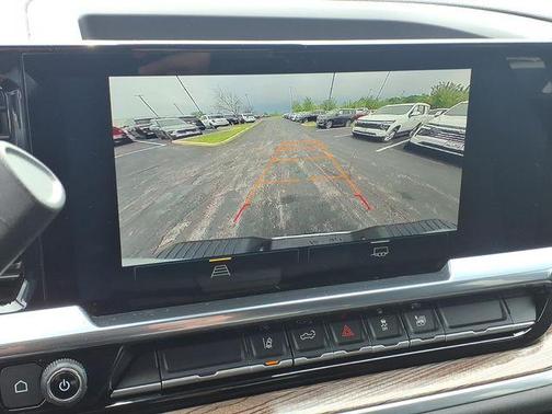 Summit White 2025 Chevrolet Silverado 2500 LT