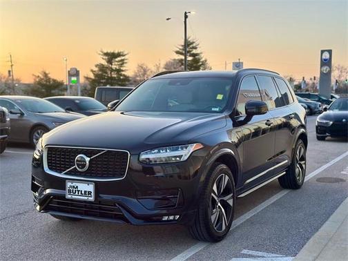 2020 Volvo XC90 T6 R-Design